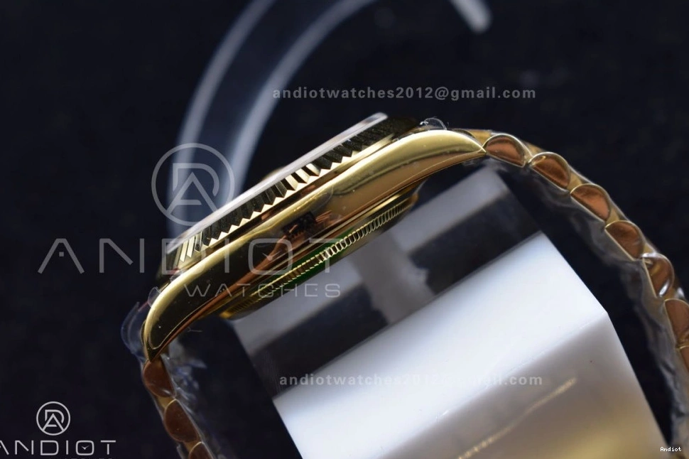 President Weight 904L V Stick YG Steel 731 YG 40 ZipUp Markers DayDate JDF on Gain Bracelet Dial A2836 0711